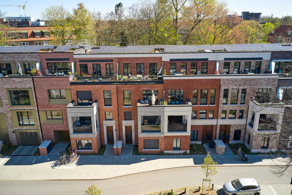 1. Preis Neubau: 22 Stadthäuser in Hamburg-Uhlenhorst, Mudlaff &amp; Otte, Studio Witt, MoRe-Architekten (alle Hamburg)