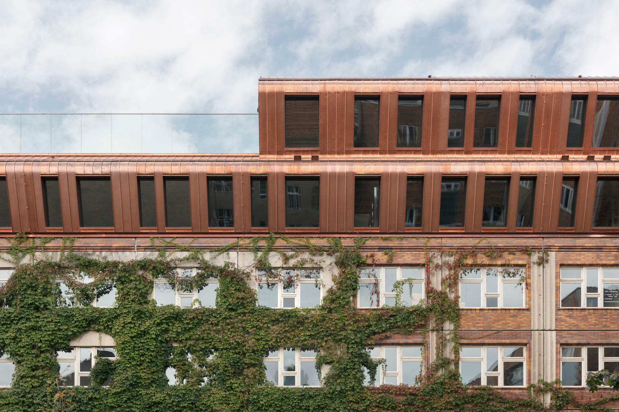 Sauerbruch Hutton erweitern Schule in Berlin