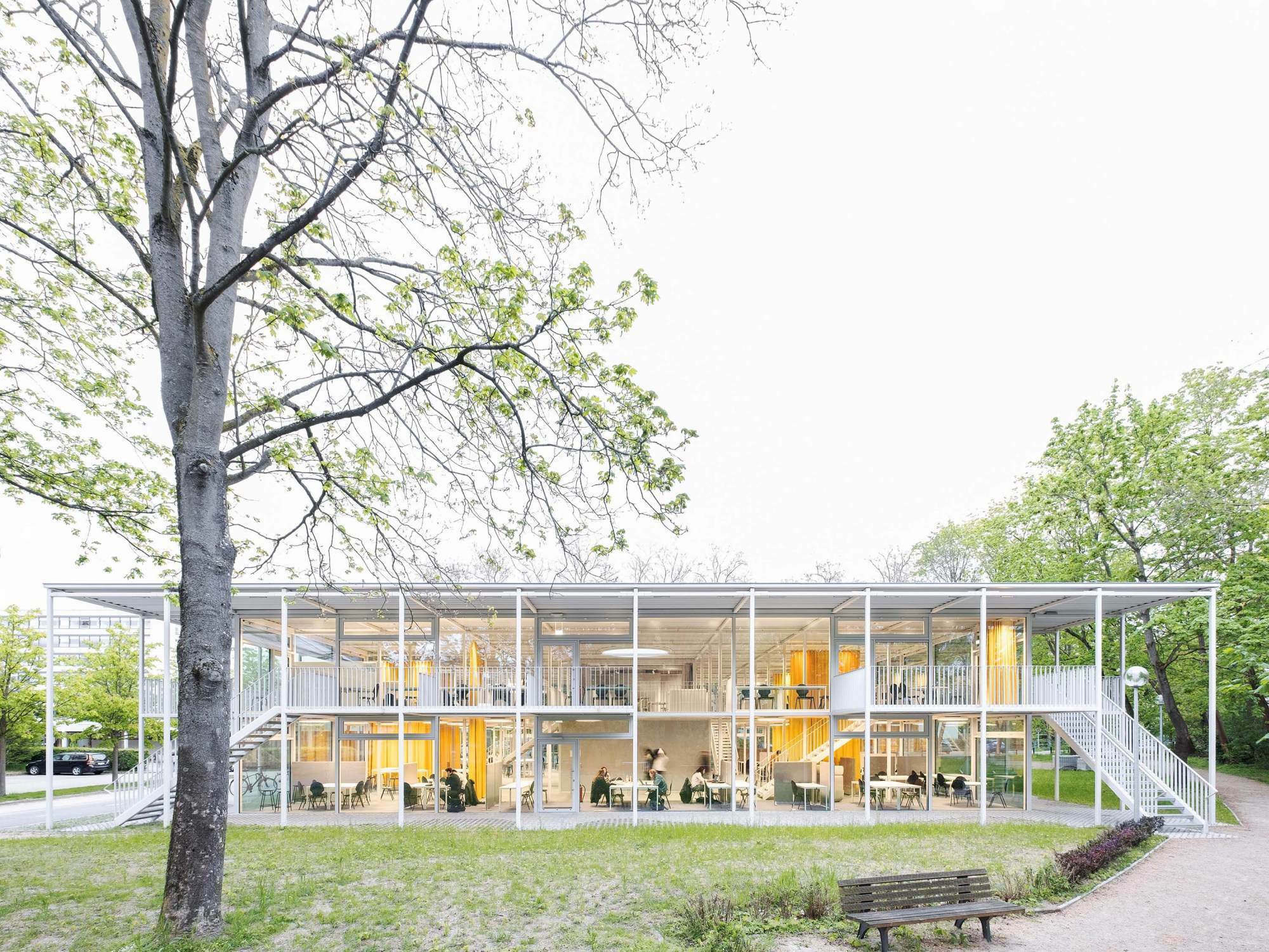 Studierendenhaus in Braunschweig von Gustav Düsing und Max Hacke