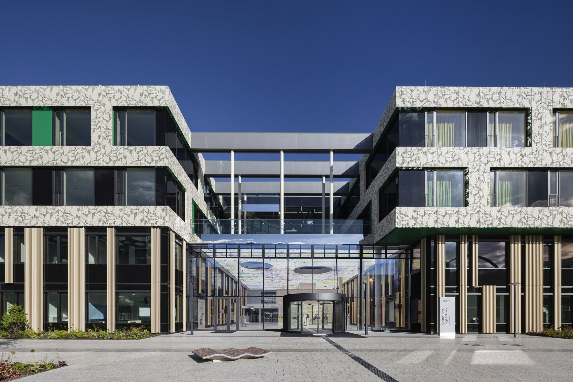 Kinder- und Jugendklinik in Freiburg im Breisgau von Health Team Vienna 