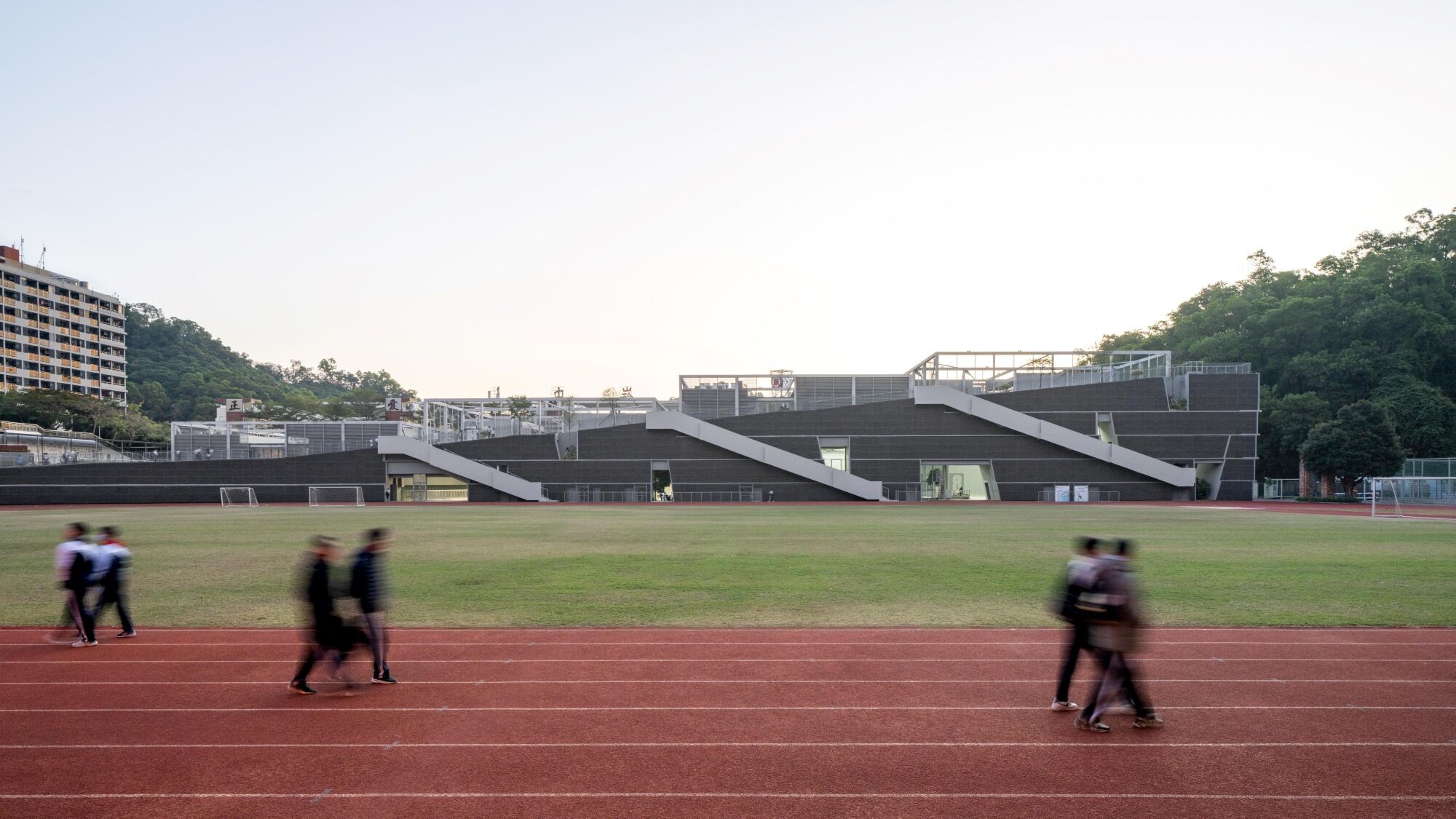 Sport- und Kunstzentrum von O-office Architects