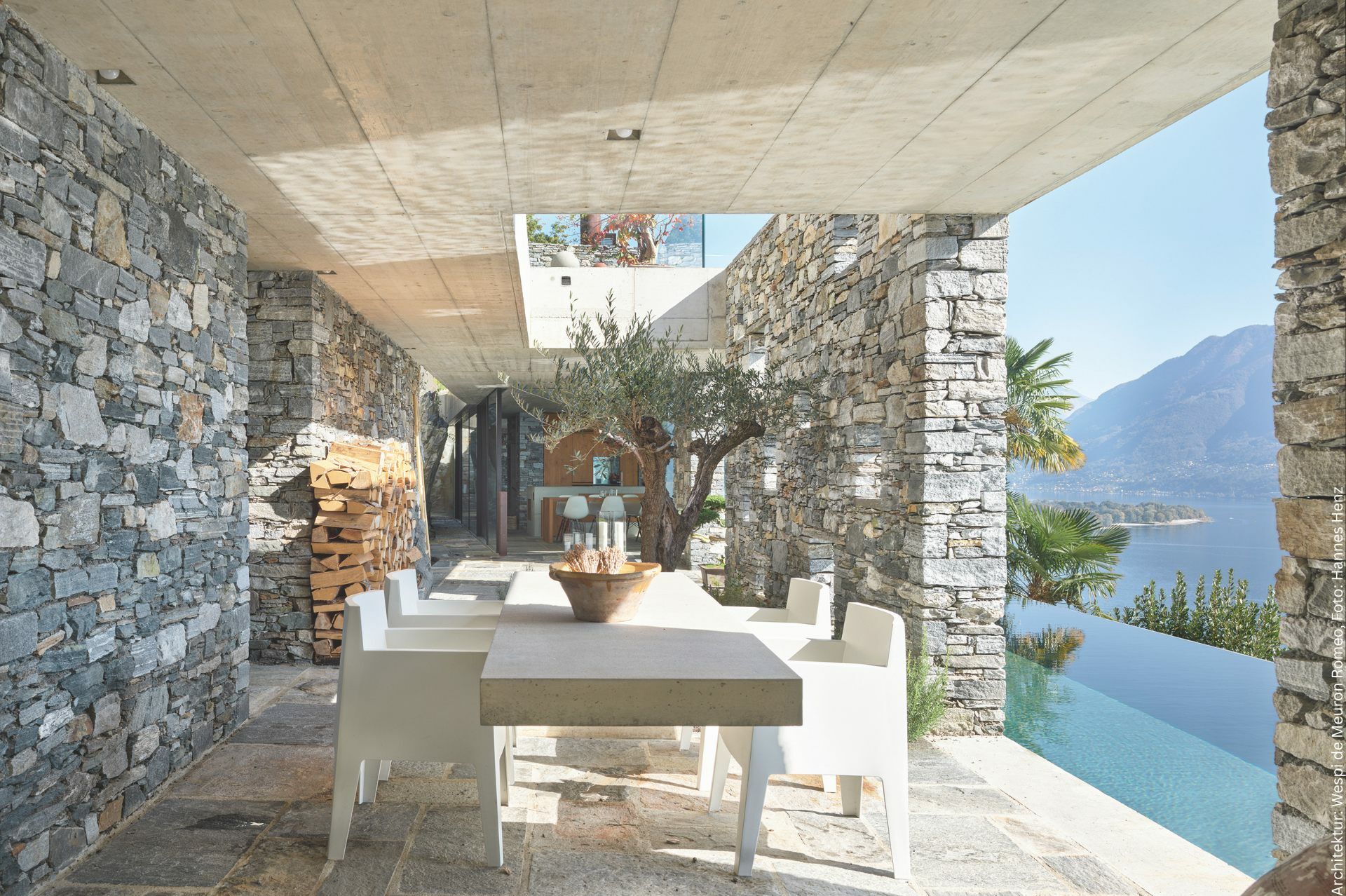 Anerkennung Häuser des Jahres 2025: „Wohnen zwischen Fels und See“ in Ascona von Wespi de Meuron Romeo Architekten (Ascona)