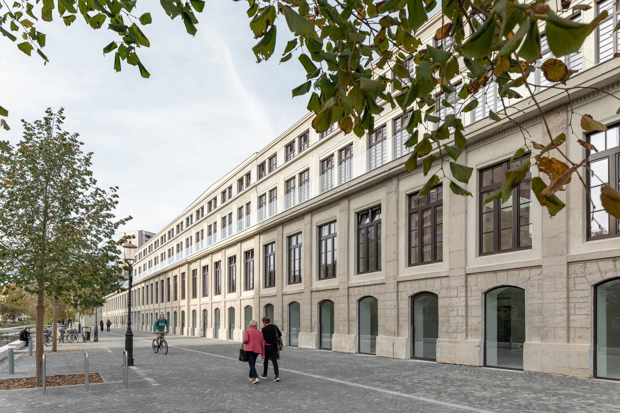 Fabrikumbau in Ljubljana von Mendoza Partida und BAX Studio
