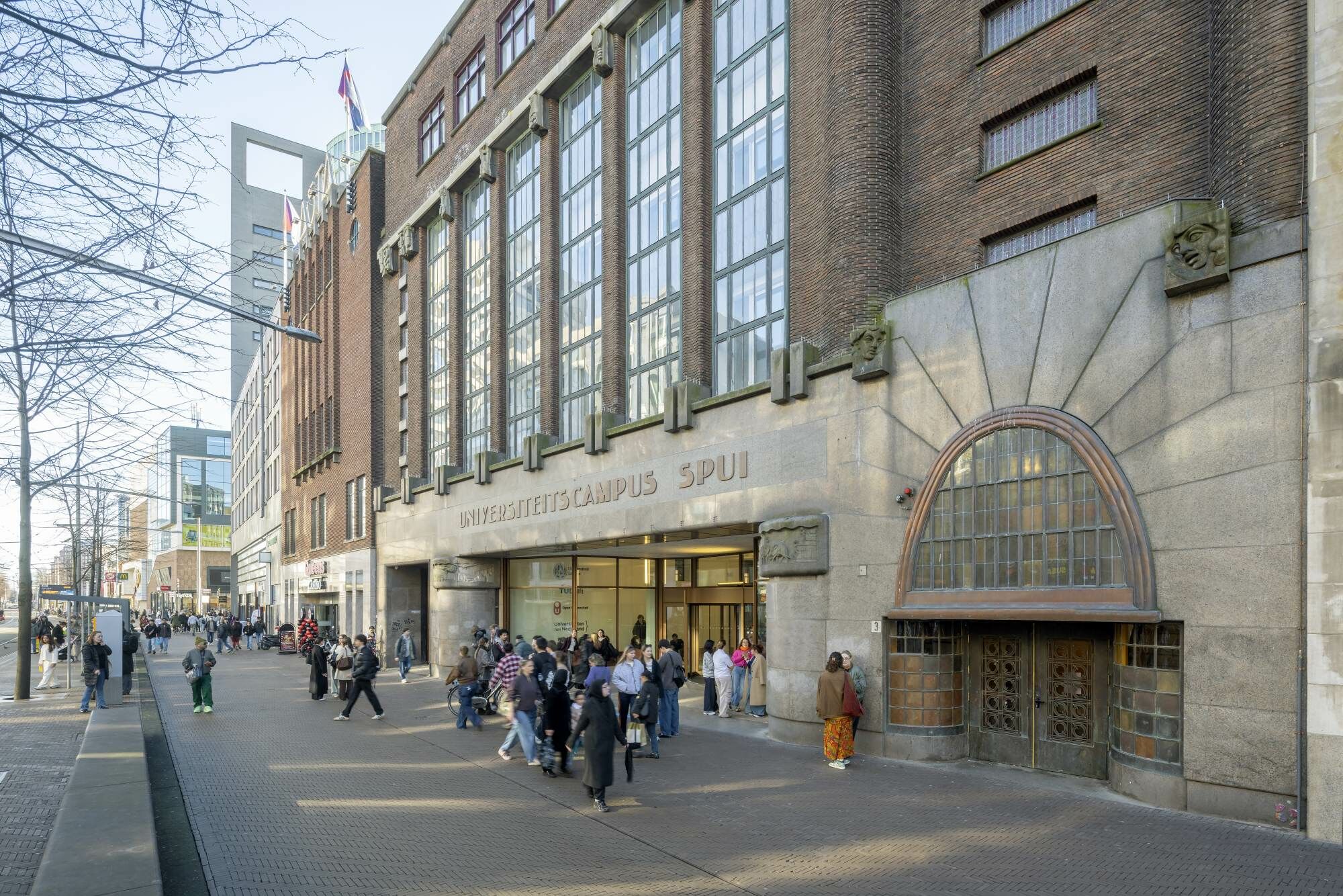 Kaufhaus-Umbau in Den Haag von LIAG und Sweco