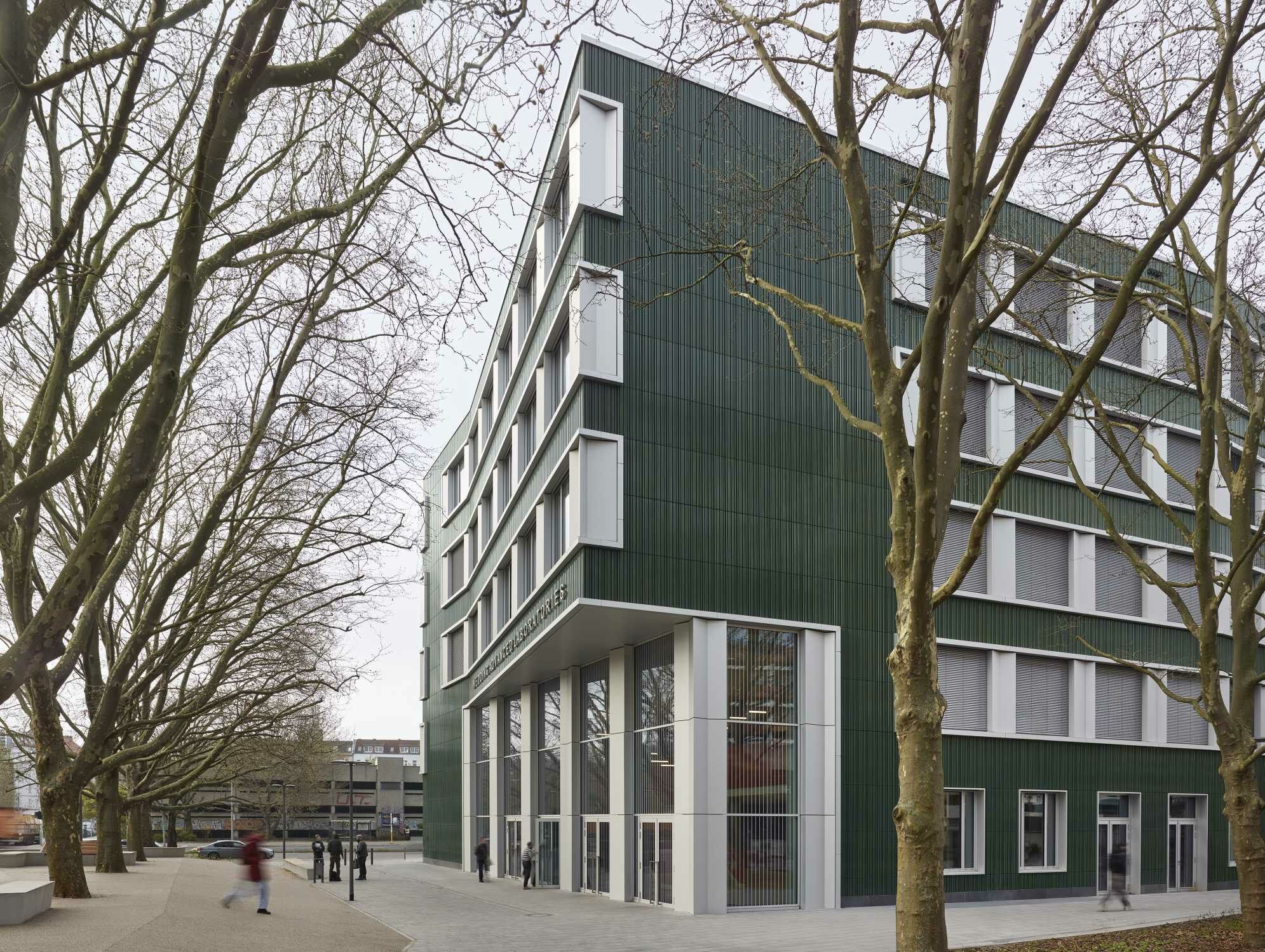 Institutsbau von Thomas Müller Ivan Reimann in Berlin