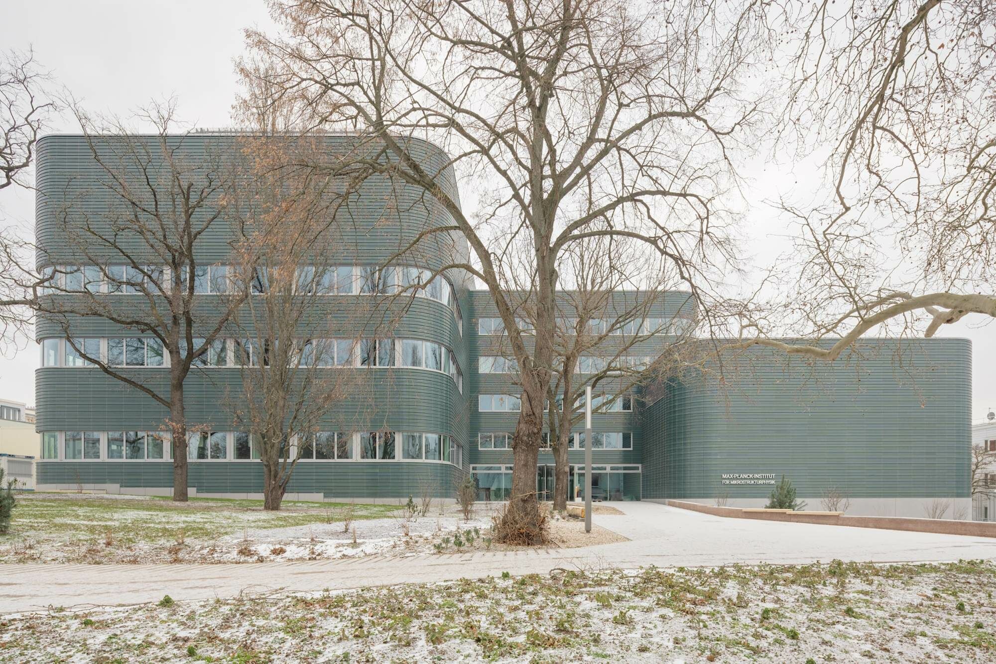 Forschungsbau in Halle (Saale) von Burckhardt Architektur
